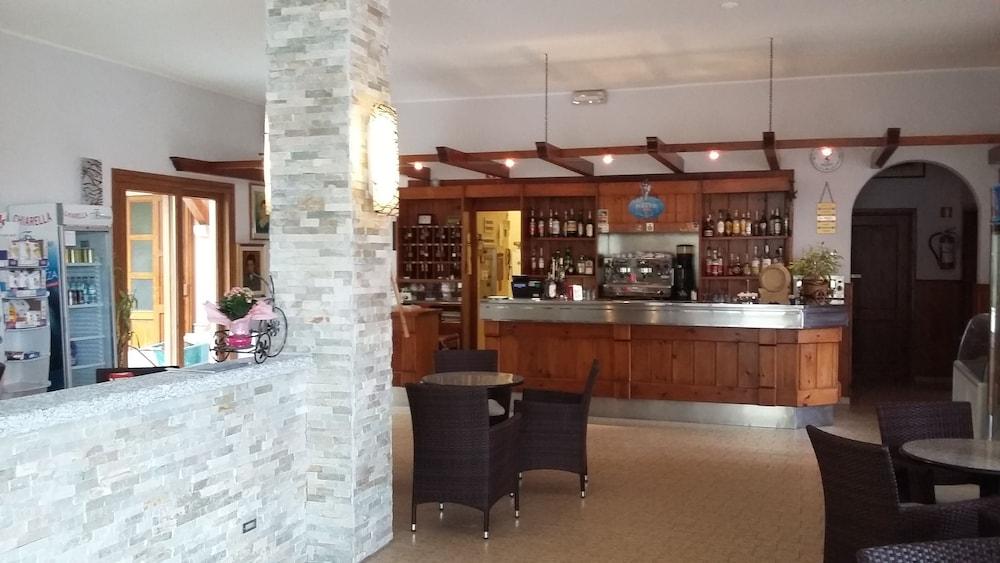 Hotel Breglia Lake Como Екстер'єр фото