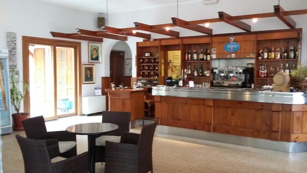Hotel Breglia Lake Como Екстер'єр фото