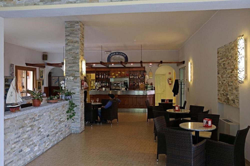 Hotel Breglia Lake Como Екстер'єр фото